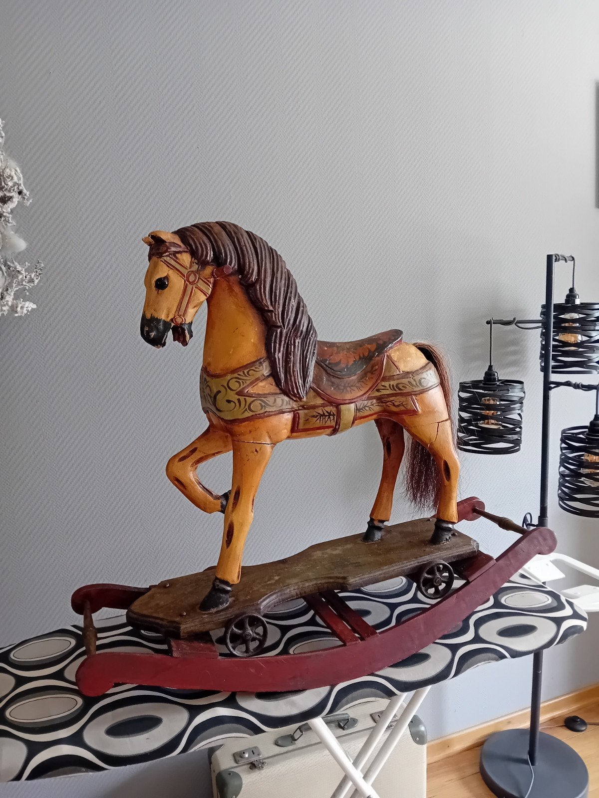 Oud antiek houten hobbel paard, Ophalen of Verzenden