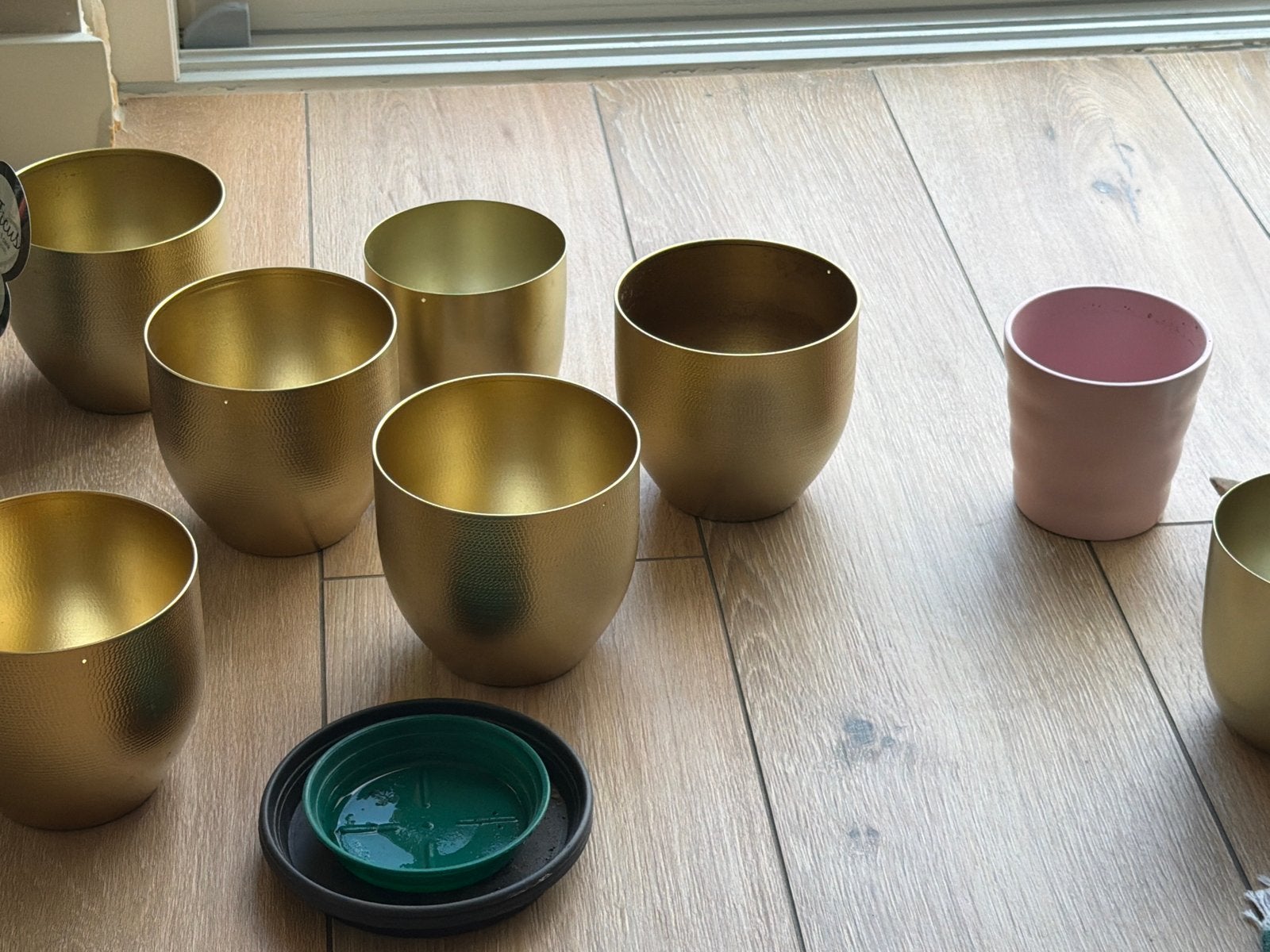 bloempotten goud (glad of met opdruk) en roze, Rond, Binnen, Ophalen of Verzenden, Zo goed als nieuw