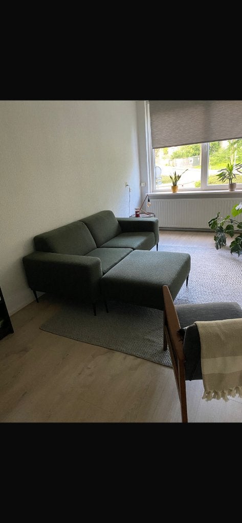 Loods5 bank met poef, Huis en Inrichting, Banken | Bankstellen, Ophalen, 150 tot 200 cm, Tweepersoons, 75 tot 100 cm