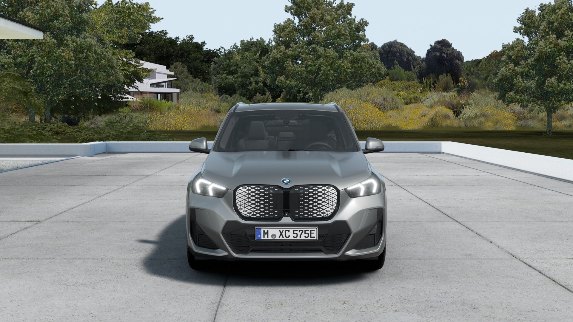 BMW iX1 eDrive20 M Sport / Panoramadak / Trekhaak / Sportsto, Auto's, BMW, Dealer onderhouden, Zwart, Nieuw, SUV of Terreinwagen