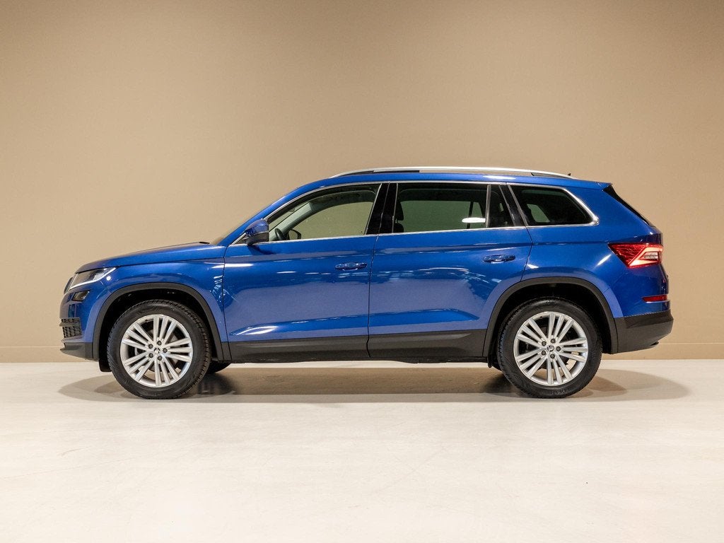 Skoda Kodiaq 1.5 TSI Limited Business Edition 7p / 150pk / P, Auto's, Skoda, 1525 kg, 4 cilinders, Blauw, 7 stoelen