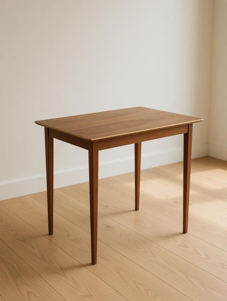 Deens design mahonie bijzettafel met taps toelopende poten, Verzenden