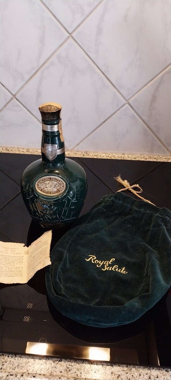 Lege Royal Salute 21 Years Whisky Fles met Zakje, Ophalen of Verzenden, Gebruikt