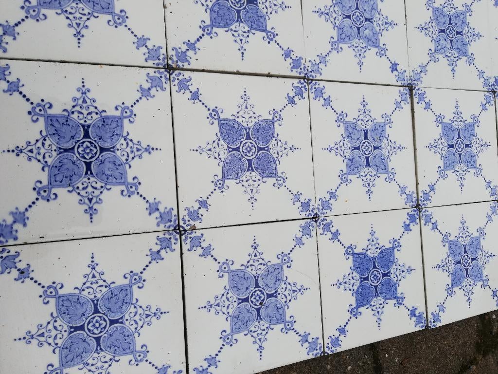 24 stuks Antieke wandtegels wit met blauw decor 12x12cm, Ophalen