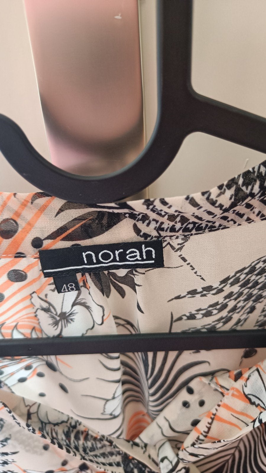 Norah topje maat 48, Kleding | Dames, Beige, Maat 46/48 (XL) of groter, Ophalen of Verzenden, Zo goed als nieuw