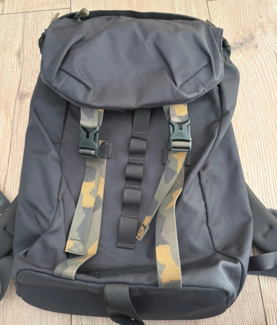 The North Face Rugzak, Gebruikt, 25 tot 40 cm, Ophalen, Overige merken