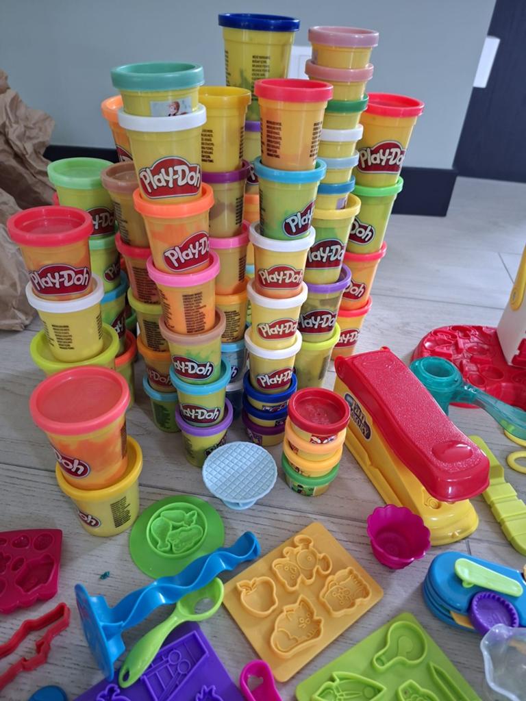 Play-doh, inclusief keuken, tandarts, pizza oven en ijsjes/k, Ophalen, Gebruikt, Overige typen