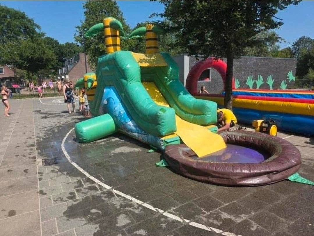 Water glijbaan springkussen zonder blower €450, Ophalen of Verzenden, Gebruikt, Overige