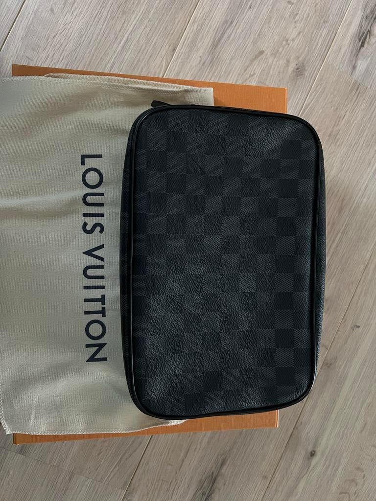 Louis Vuitton Toilet Tas GM reistas, Ophalen of Verzenden, Zo goed als nieuw, Zwart, Heer of Dame