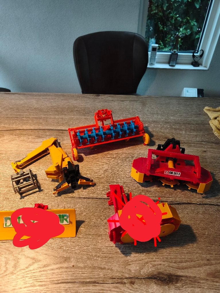 Bruder landbouwaccessoires / werktuigen, Kinderen en Baby's, Speelgoed | Speelgoedvoertuigen, Ophalen of Verzenden, Gebruikt