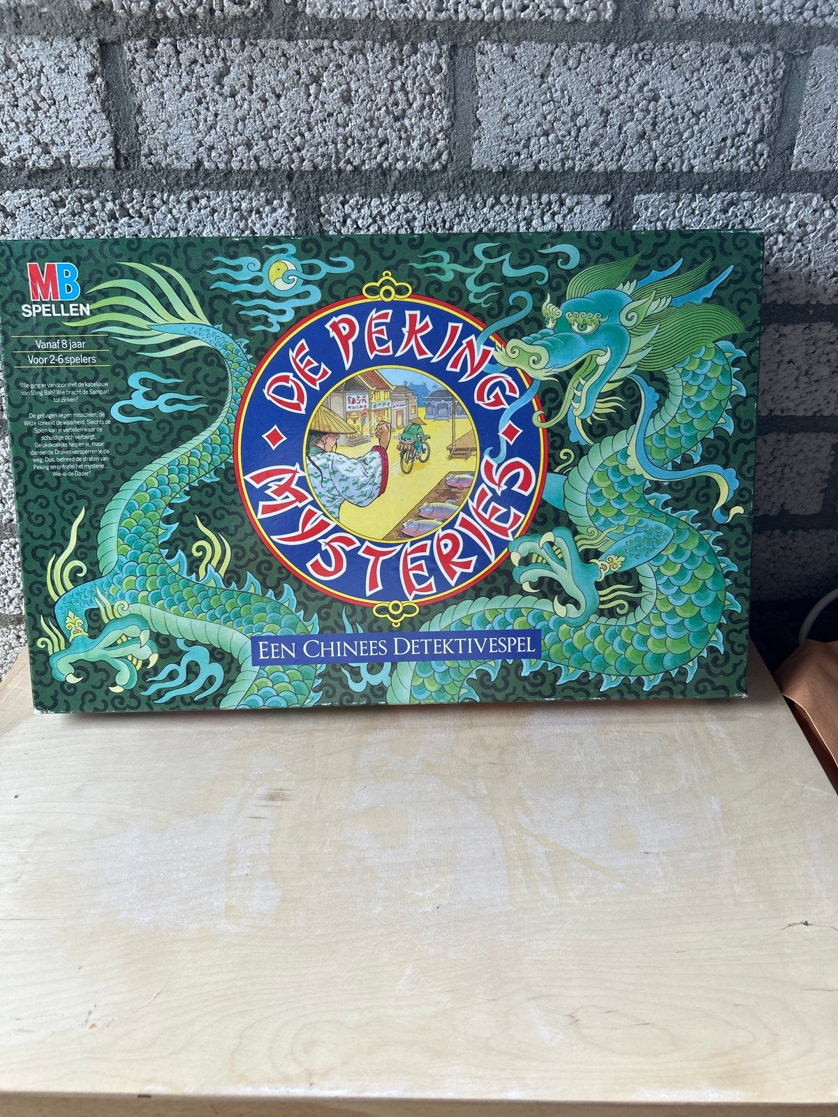 MB Spellen De Peking Mysteries - Chinees Detective Spel, Drie of vier spelers, Ophalen of Verzenden, Gebruikt