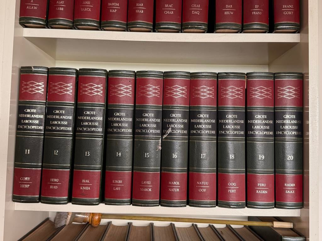 Grote Nederlandse Larousse Encyclopedie - Complete Serie (38, Boeken, Encyclopedieën, Ophalen, Gelezen, Algemeen, Complete serie
