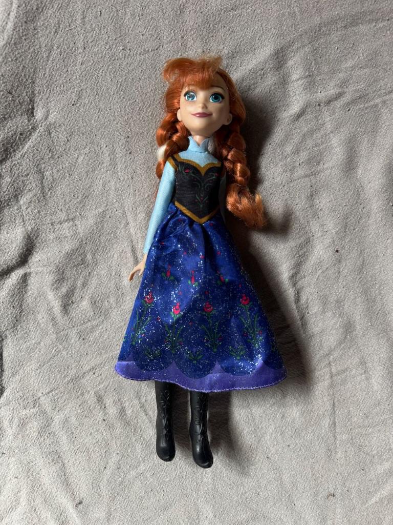 Pop Anna Frozen, Ophalen of Verzenden, Zo goed als nieuw, Overige typen