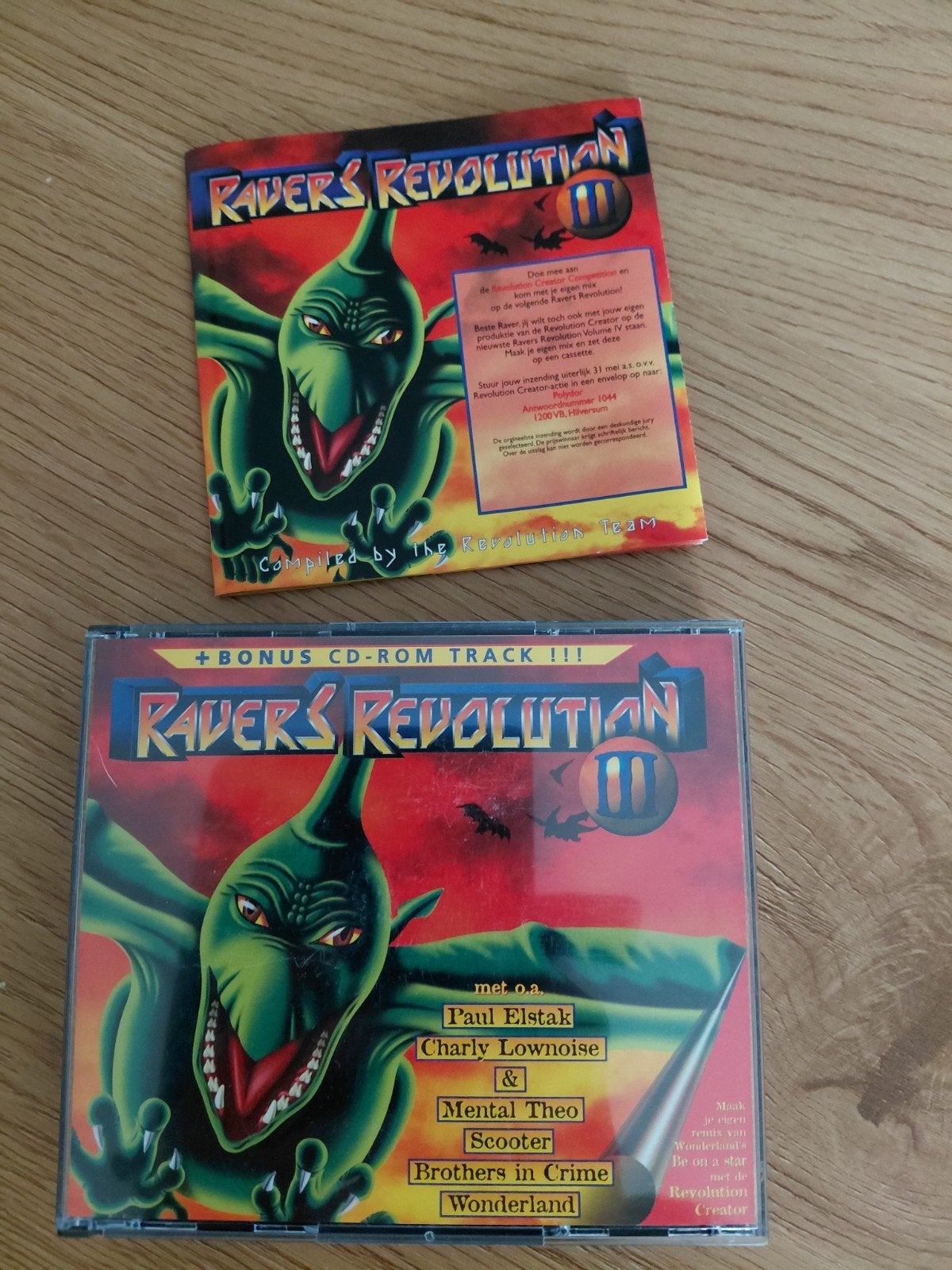 Ravers Revolution II CD - Absolute Nieuwstaat, Cd's en Dvd's, Met bonustracks, Dance, Ophalen of Verzenden, Zo goed als nieuw