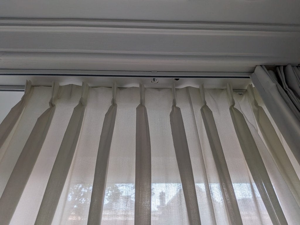 Foto 13 van Set Maatwerk Gordijnen – 3m Hoog (Verduisterend + Vitrage)