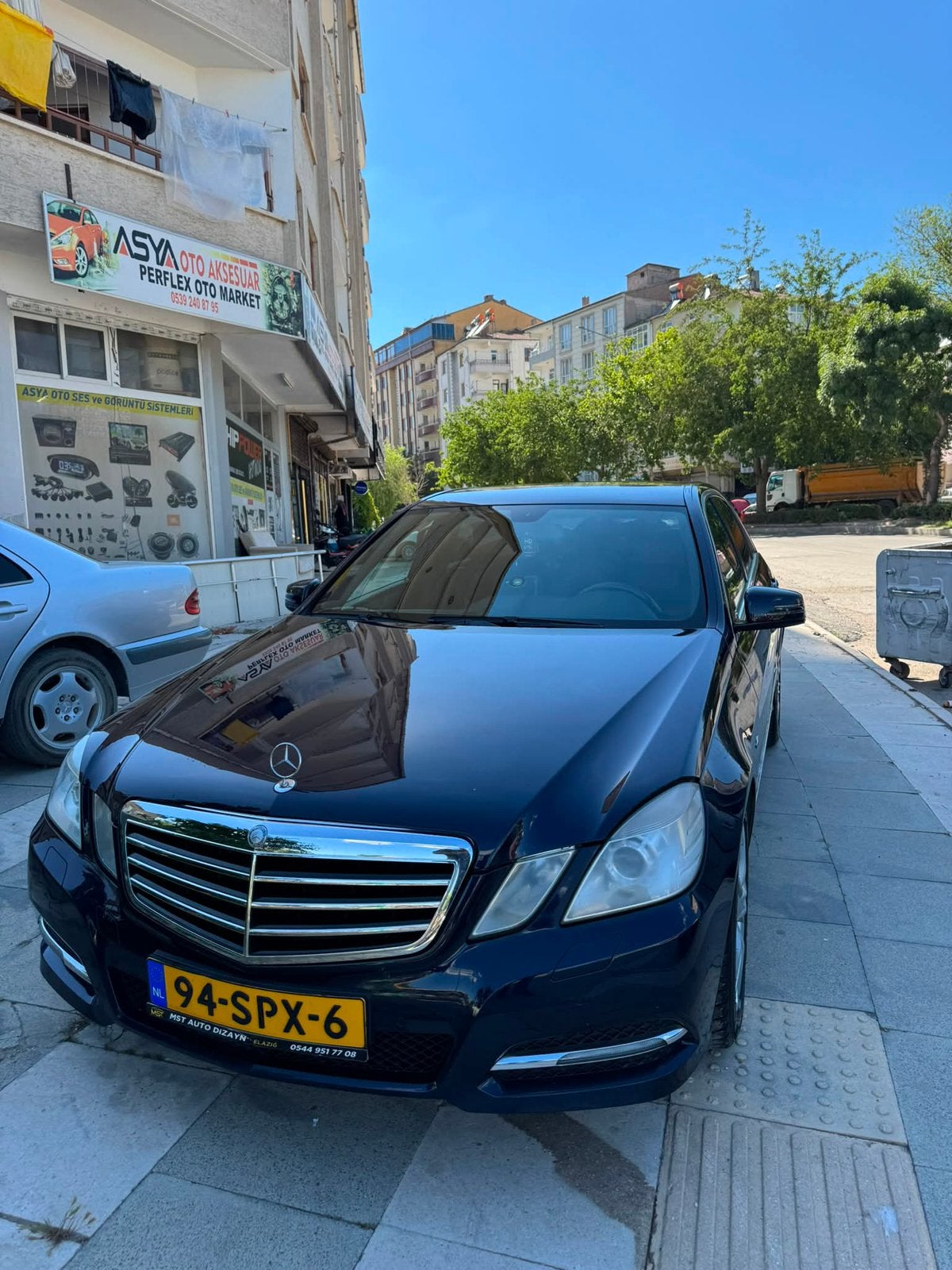 Mercedes-Benz E-Klasse E220 CDI BE Aut7 2011 Blauw, Auto's, Automaat, Achterwielaandrijving, 4 cilinders, 2000 kg