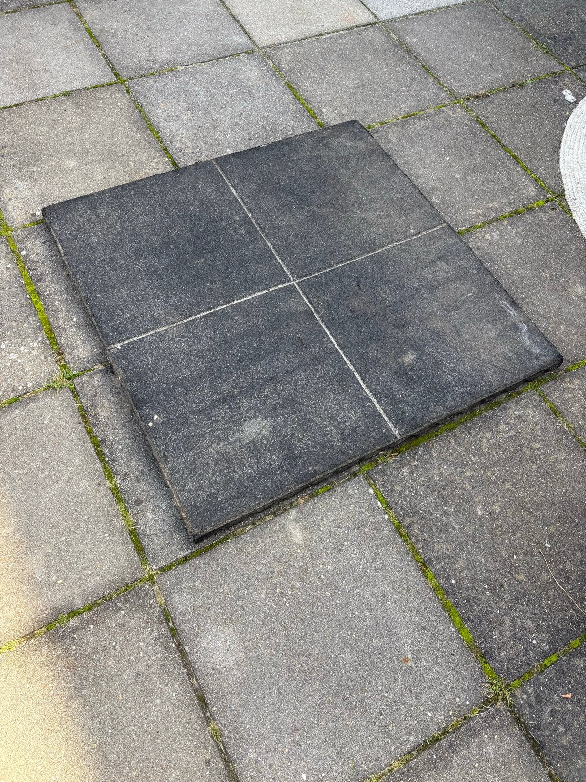 Rubberen tegel 50x50 cm - Gratis af te halen, Ophalen, Gebruikt, Rubber, Terrastegels