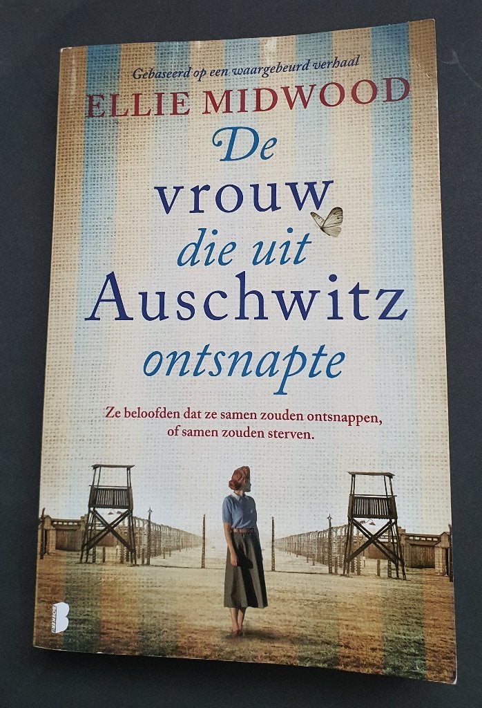 Ellie Midwood – De vrouw die uit Auschwitz ontsnapte, Ophalen of Verzenden, Ellie Midwood, Overige onderwerpen, Tweede Wereldoorlog