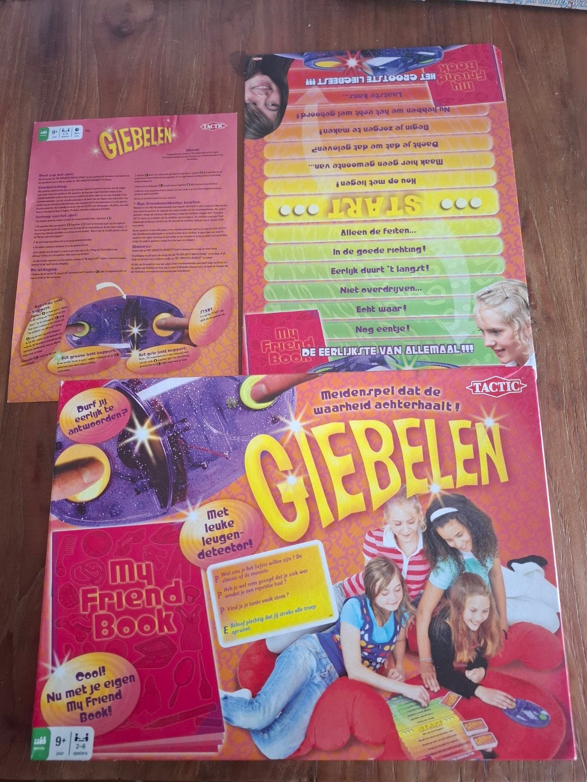 Giebelen - Het Eerlijkste Spel van Allemaal! (Tactic), Drie of vier spelers, Ophalen, Zo goed als nieuw, Tactic