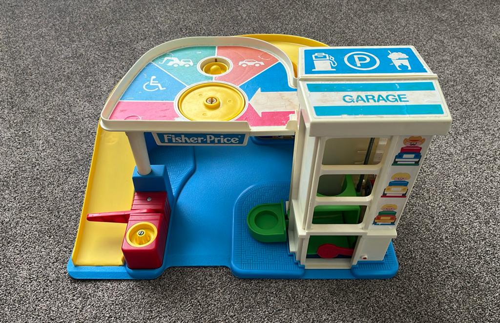 Fisher Price autogarage, Ophalen of Verzenden, Gebruikt, Speelset