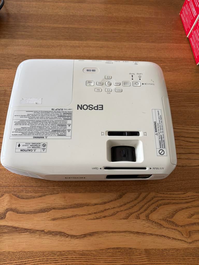 Epson H552B beamer – zeer goed werkend – top beeldkwaliteit, Ophalen, Gebruikt, Epson