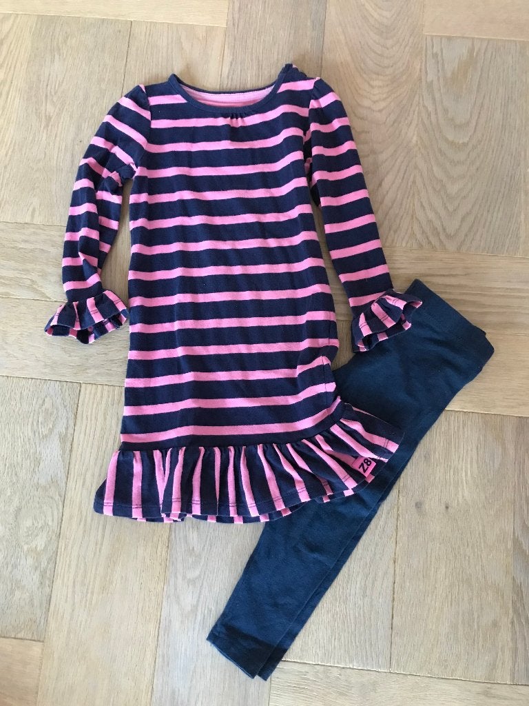 Leuk streepjurkje van Z8 aparte mouwen & legging 86, Kinderen en Baby's, Meisje, Z8, Ophalen of Verzenden, Zo goed als nieuw