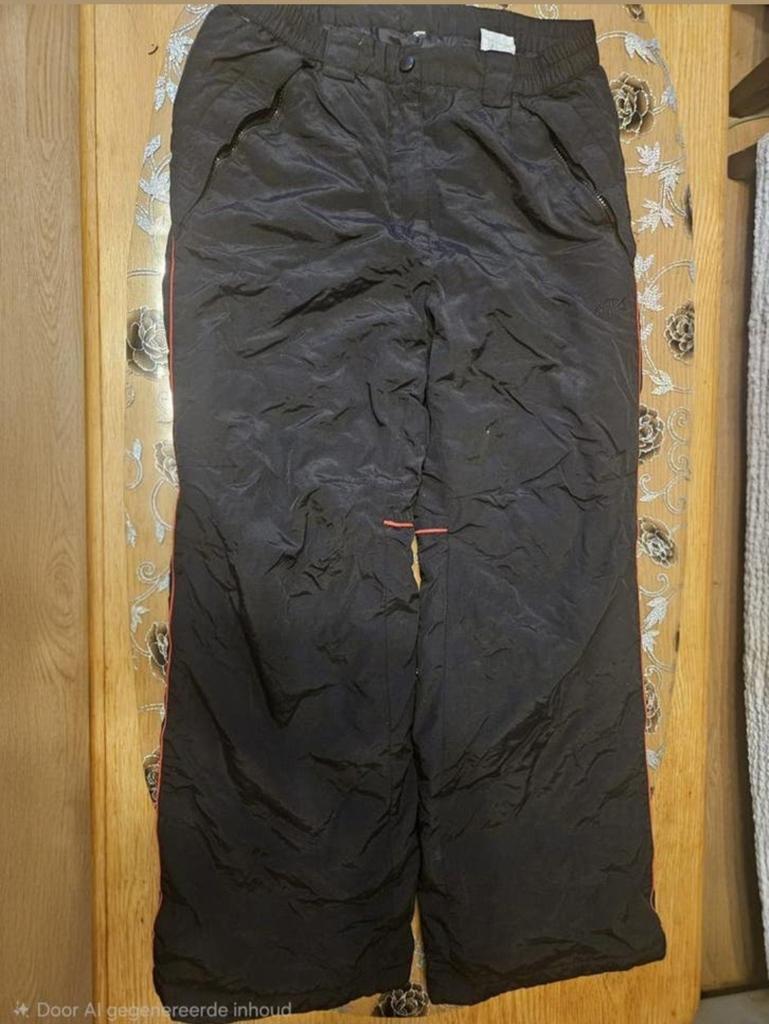 Zwarte skibroek/winterbroek, Kleding | Dames, Ophalen of Verzenden, Onbekend, Gedragen, Broek