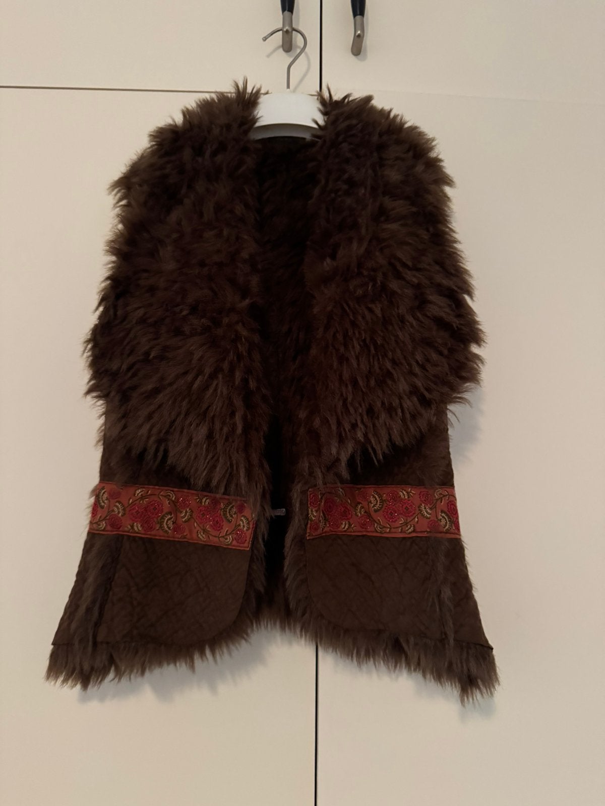 Mooie damesbodywarmer van echt schapenvacht, Ophalen of Verzenden, Zo goed als nieuw, Maat 36 (S), Bruin