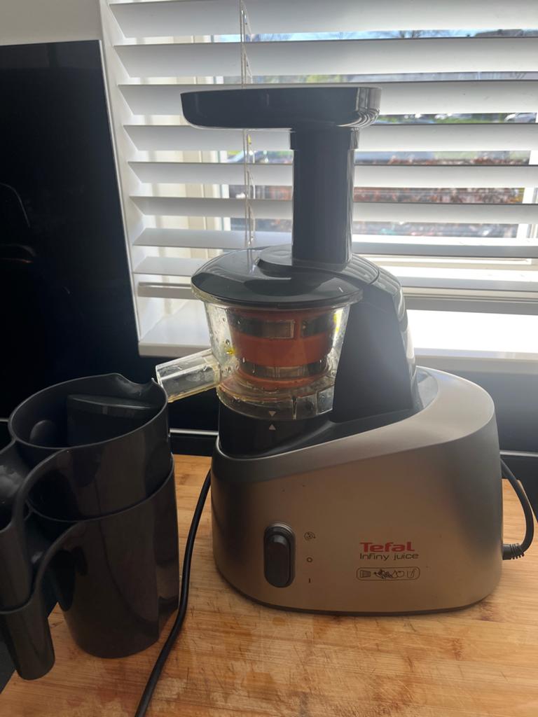 Tefal Infiny Juice Slowjuicer - Zo goed als nieuw, Ophalen, Zo goed als nieuw, Elektrisch, Slowjuicer