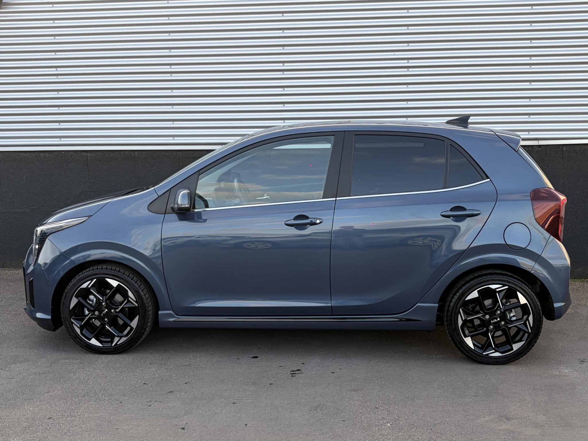 Kia Picanto 1.0 DPI GT-Line Schuif/kanteldak, UNIEKE AUTO! N, Auto's, Voorwielaandrijving, Dealer onderhouden, Euro 6, Handgeschakeld