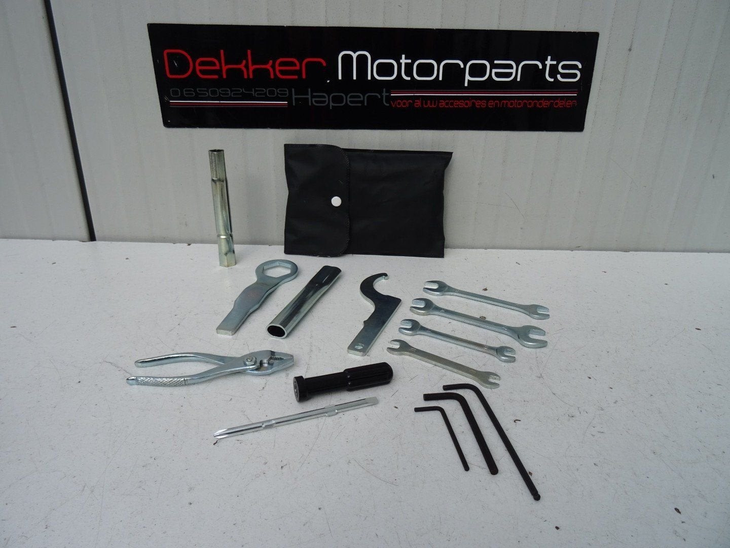 Gereedschapset / Tool kit Yamaha YZF R1 2004-2005-2006 RN12, Gebruikt, -, -, Ophalen of Verzenden