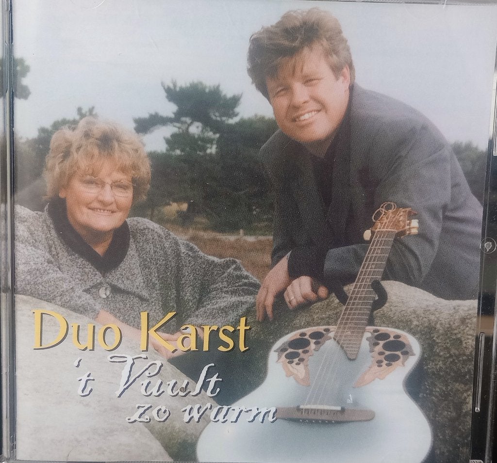 Duo Karst - 't Vuult Zo Warm, Ophalen of Verzenden, Zo goed als nieuw, Levenslied of Smartlap