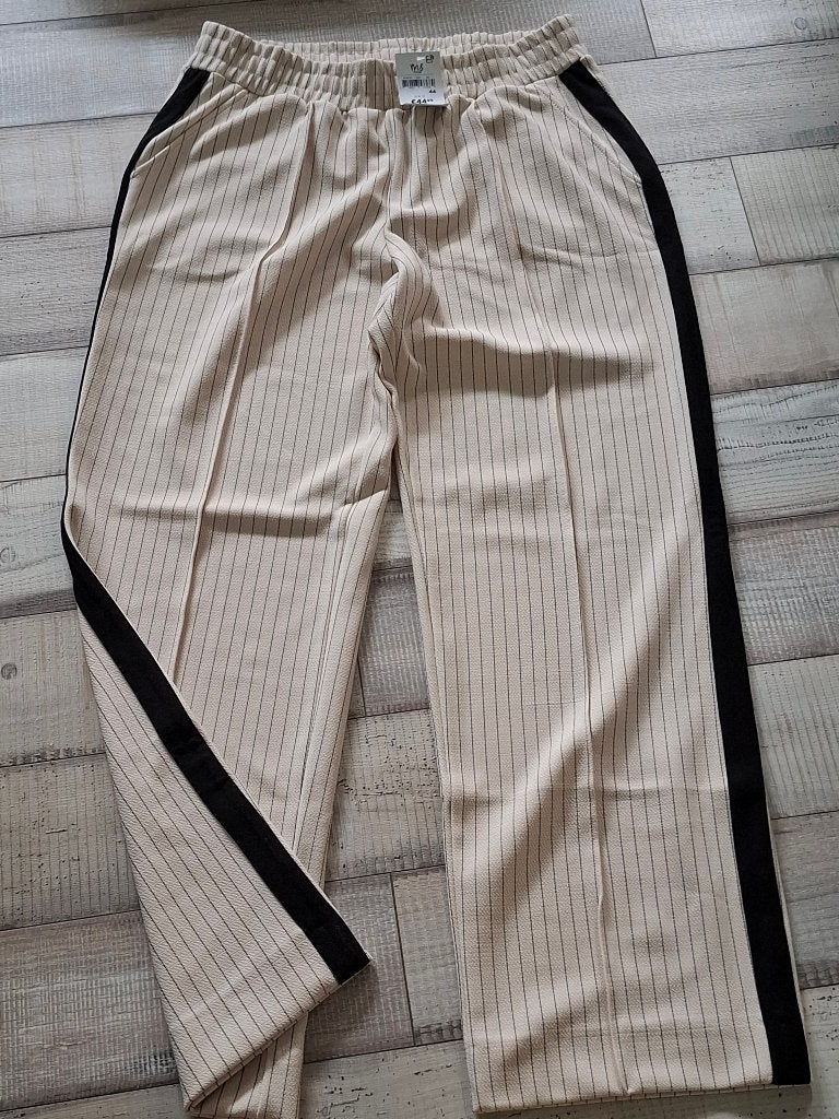 Cremekleurige broek MS mode maat 44, Ophalen of Verzenden, Nieuw, Maat 42/44 (L), Lang