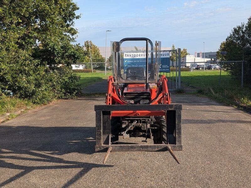 Mini trekker met voorlader, Shibaura, SP1840, 1997, Automaat, Overige carrosserieën, Overige brandstoffen, Bedrijf