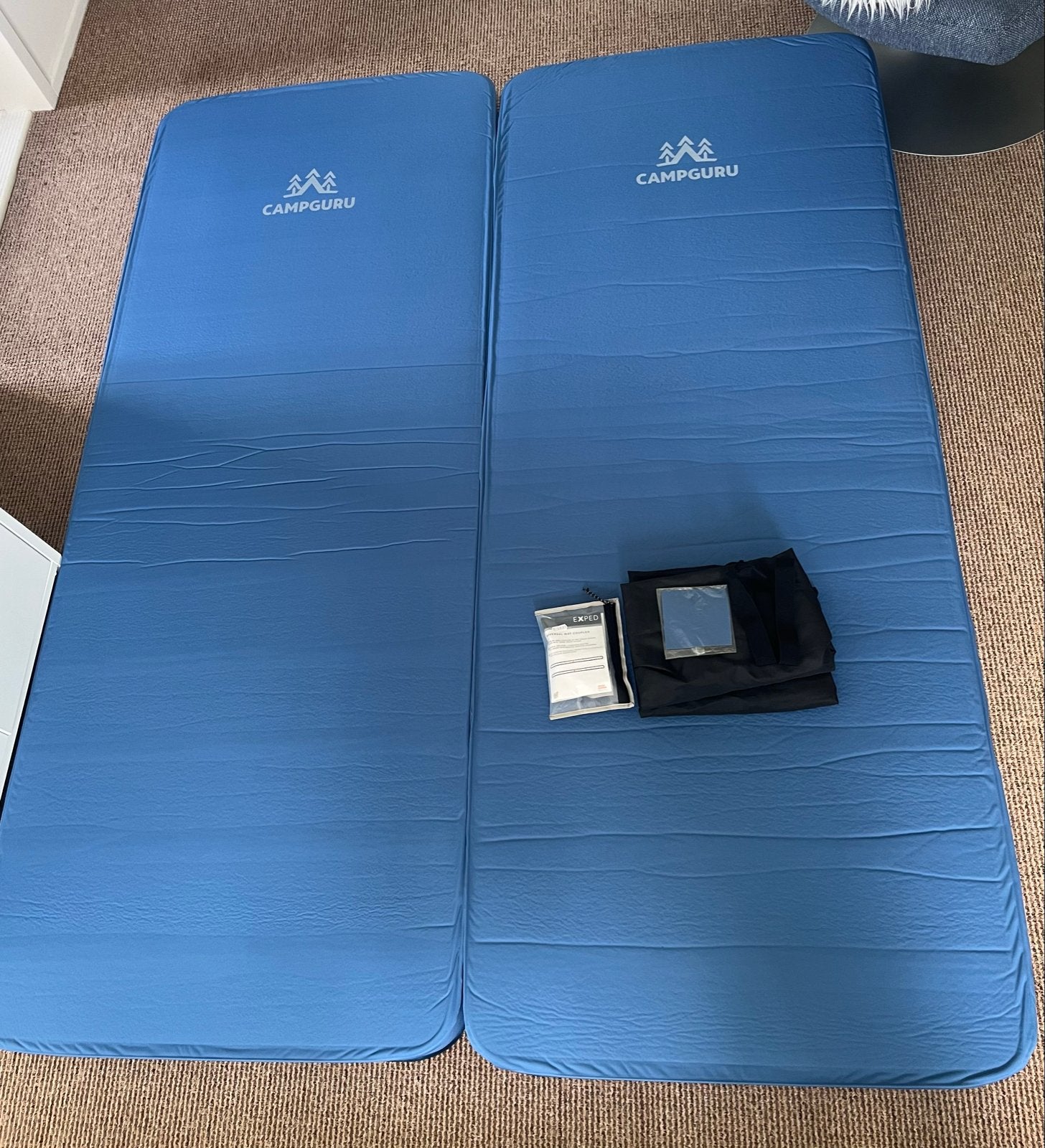 2x CampGuru Self-inflatable Slaapmatten - 10cm dik, 200x80cm, Caravans en Kamperen, Ophalen of Verzenden, Zo goed als nieuw, 1-persoons
