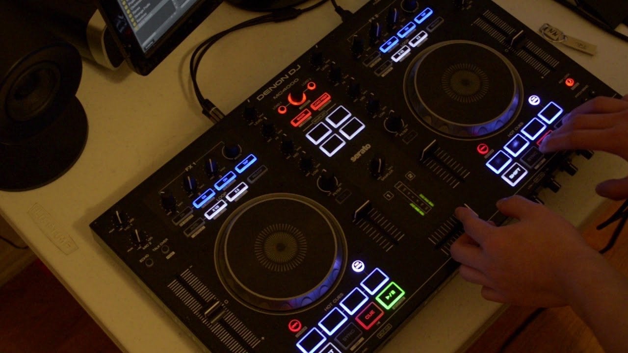 Denon MC4000 DJ Controller voor Serato en Djay Spotify, Muziek en Instrumenten, Dj-sets en Draaitafels, Ophalen, Gebruikt, Dj-set