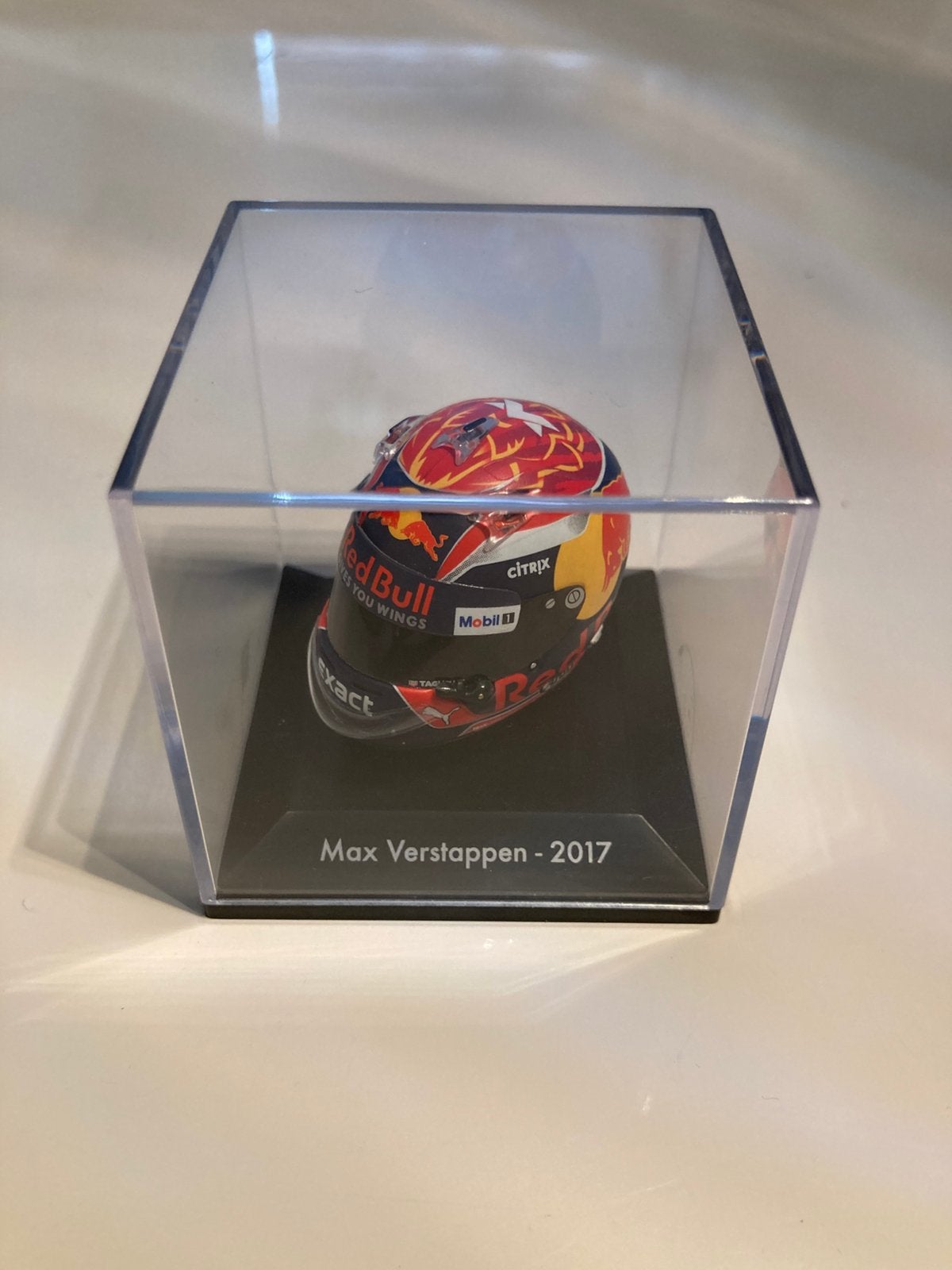 Max verstappen helm 1/8 2017, Ophalen of Verzenden, Zo goed als nieuw, Formule 1