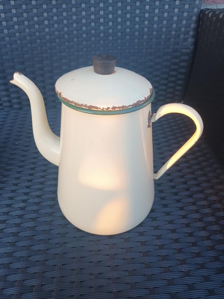 Vintage emaille koffiepot - Crème met groene rand, Antiek en Kunst, Antiek | Emaille, Ophalen of Verzenden