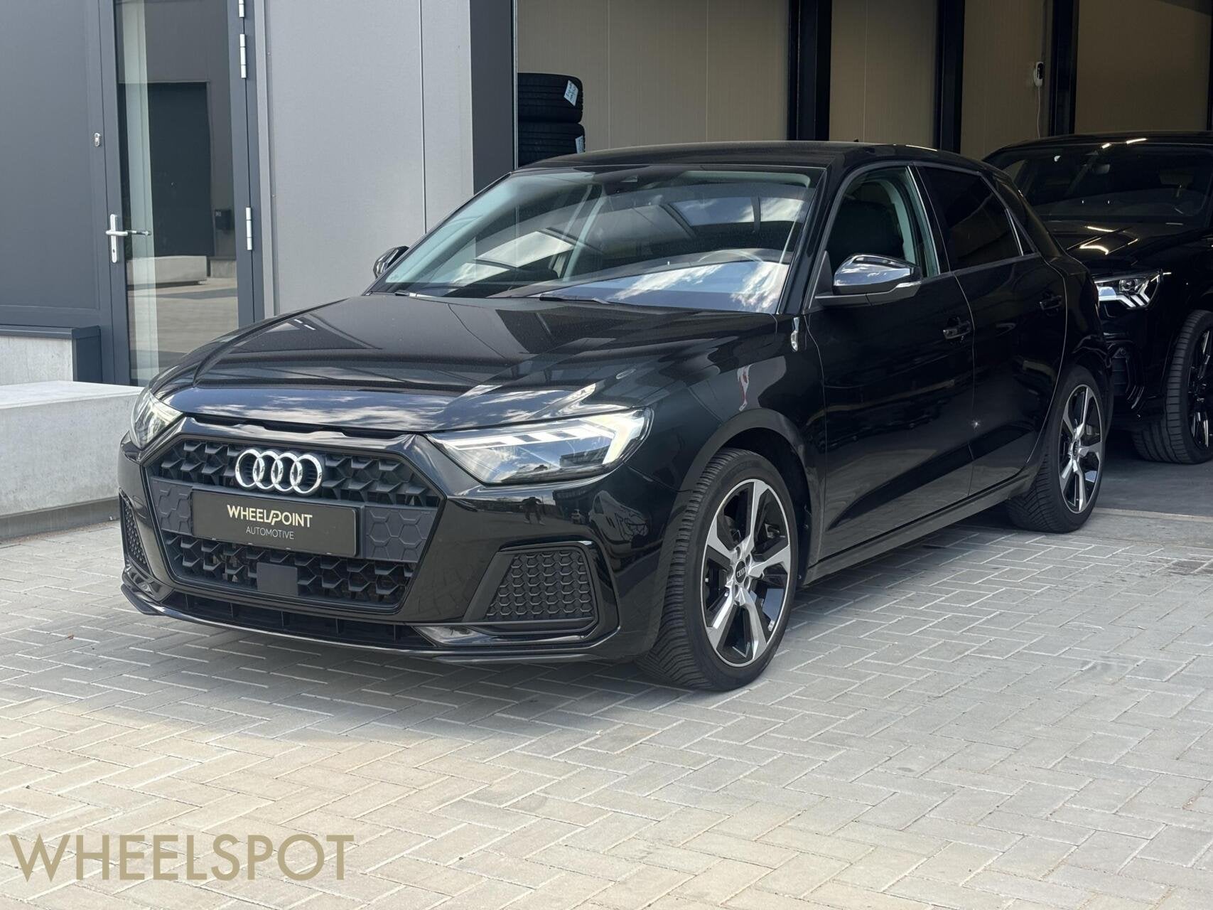 Audi A1 Sportback 30 TFSI|Automaat|Carplay|Stoelverwarming, Stof, Bedrijf, 3 cilinders, LED verlichting