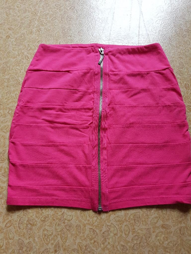 Roze rokje met rits, Amisu, maat XS, Ophalen of Verzenden, Zo goed als nieuw, Roze, Maat 34 (XS) of kleiner