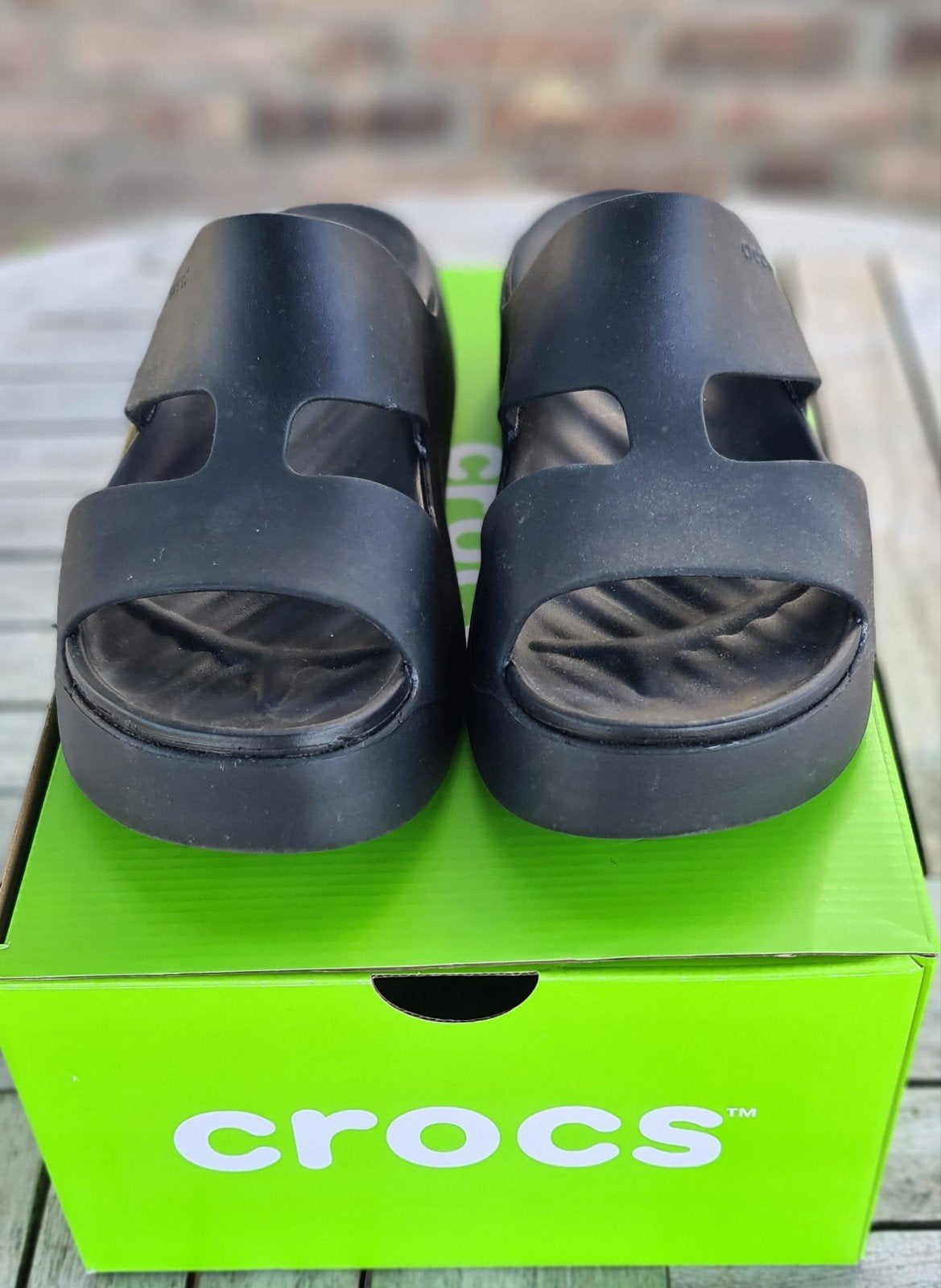 Crocs Getaway Platform
H-Strap slippers 41, Ophalen of Verzenden, Nieuw, Zwart