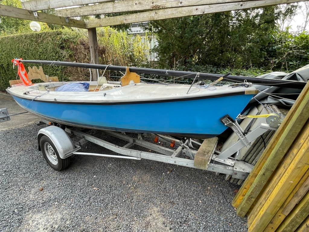 Open zeilboot met trailer of zonder trailer, Ophalen of Verzenden, Gebruikt, Overige typen, Minder dan 15 m²
