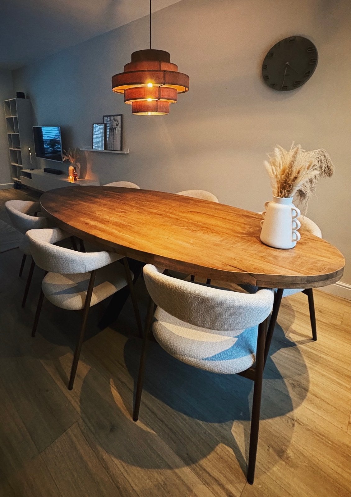 Stijlvolle ovale eettafel, Huis en Inrichting, Tafels | Eettafels, Ophalen, 100 tot 150 cm, Eikenhout, 200 cm of meer