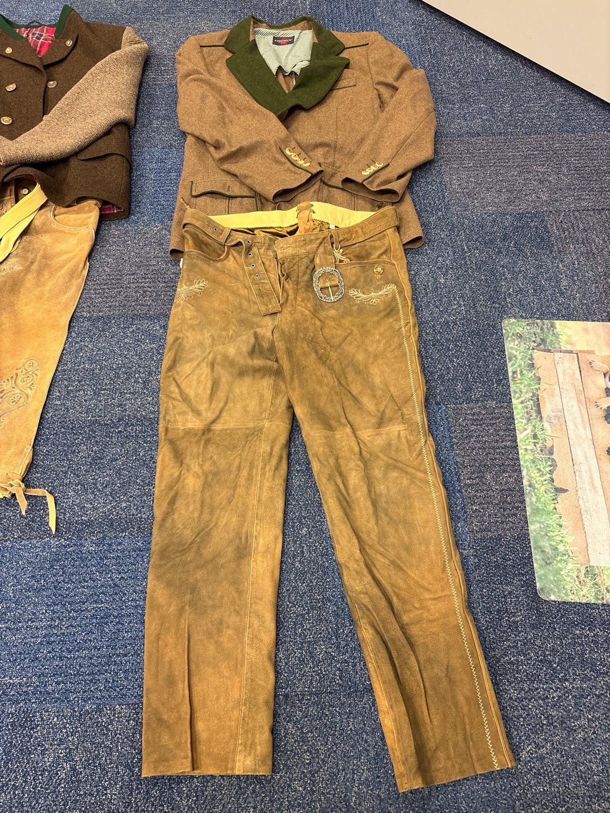 Traditionele Beierse Trachten outfit (jas, broek, shirts), Ophalen of Verzenden, Gedragen