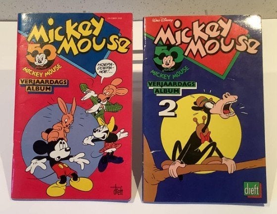 Twee verjaardagsalbums Mickey Mouse uitgegeven door Dreft, Boeken, Gelezen, Walt Disney, Ophalen of Verzenden, Meerdere stripboeken