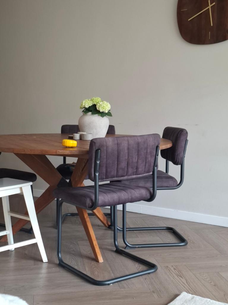 4 Mooie zwart velourse eetkamerstoelen, Ophalen of Verzenden, Gebruikt, Zwart, Vier