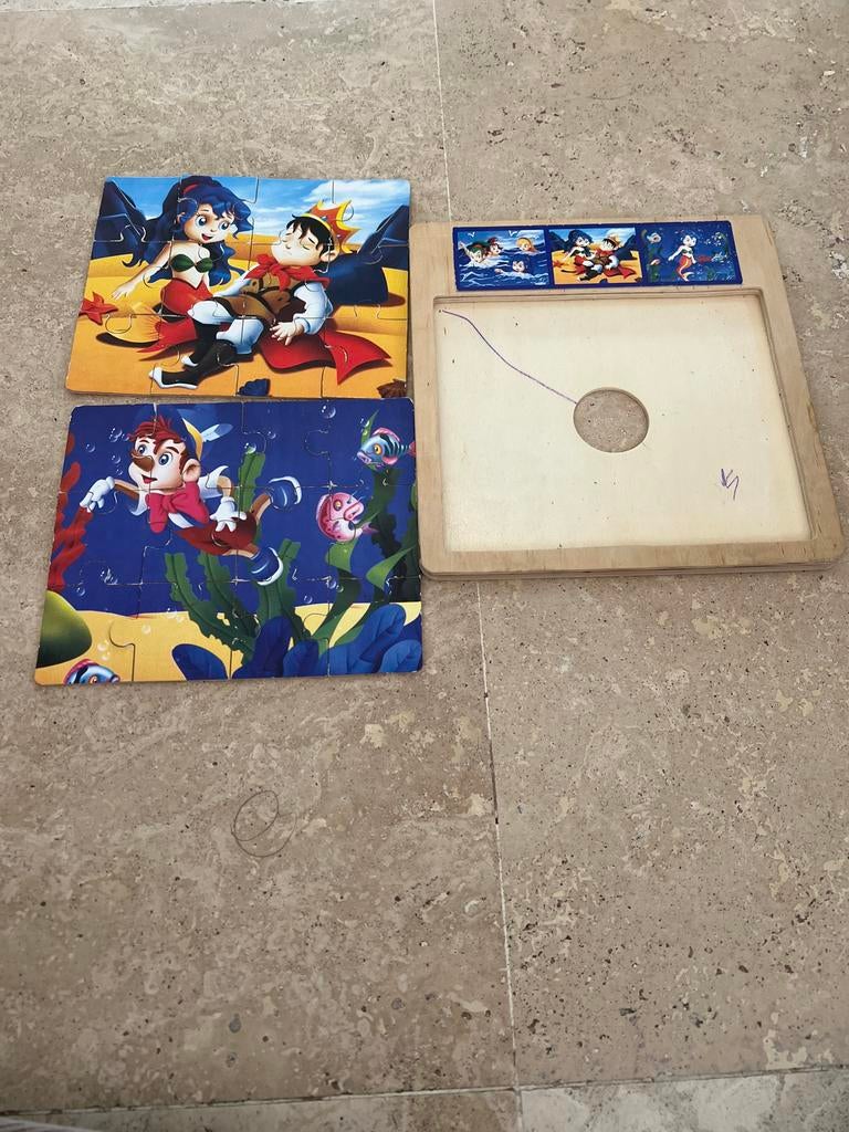 Houten puzzel met zeemeermin en duiker, 2 tot 4 jaar, Gebruikt, 10 tot 50 stukjes, Ophalen of Verzenden