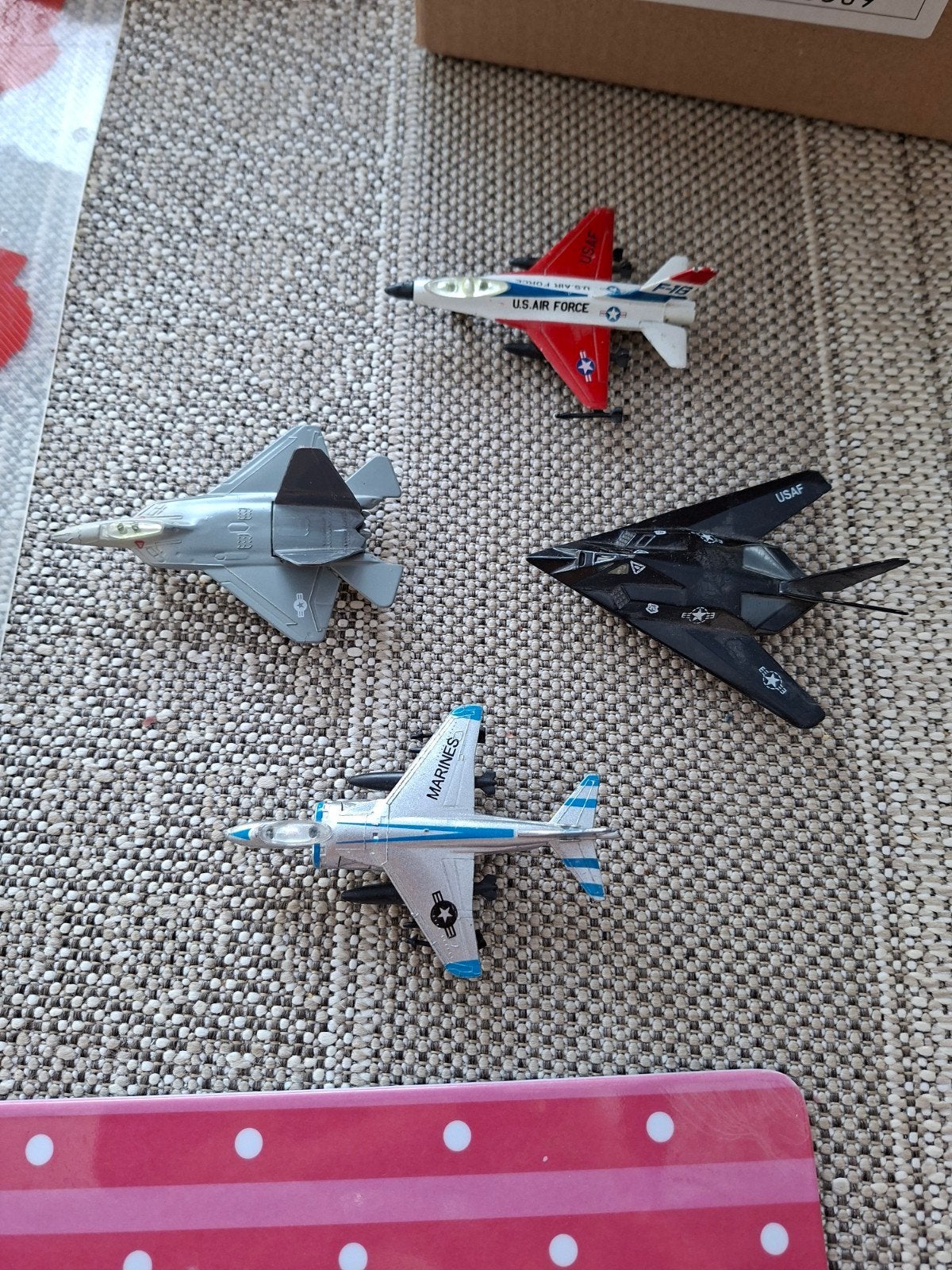 Set van 4 militaire speelgoedvliegtuigen, Ophalen of Verzenden, Gebruikt