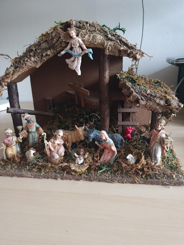 Kerststal met figuren, Ophalen