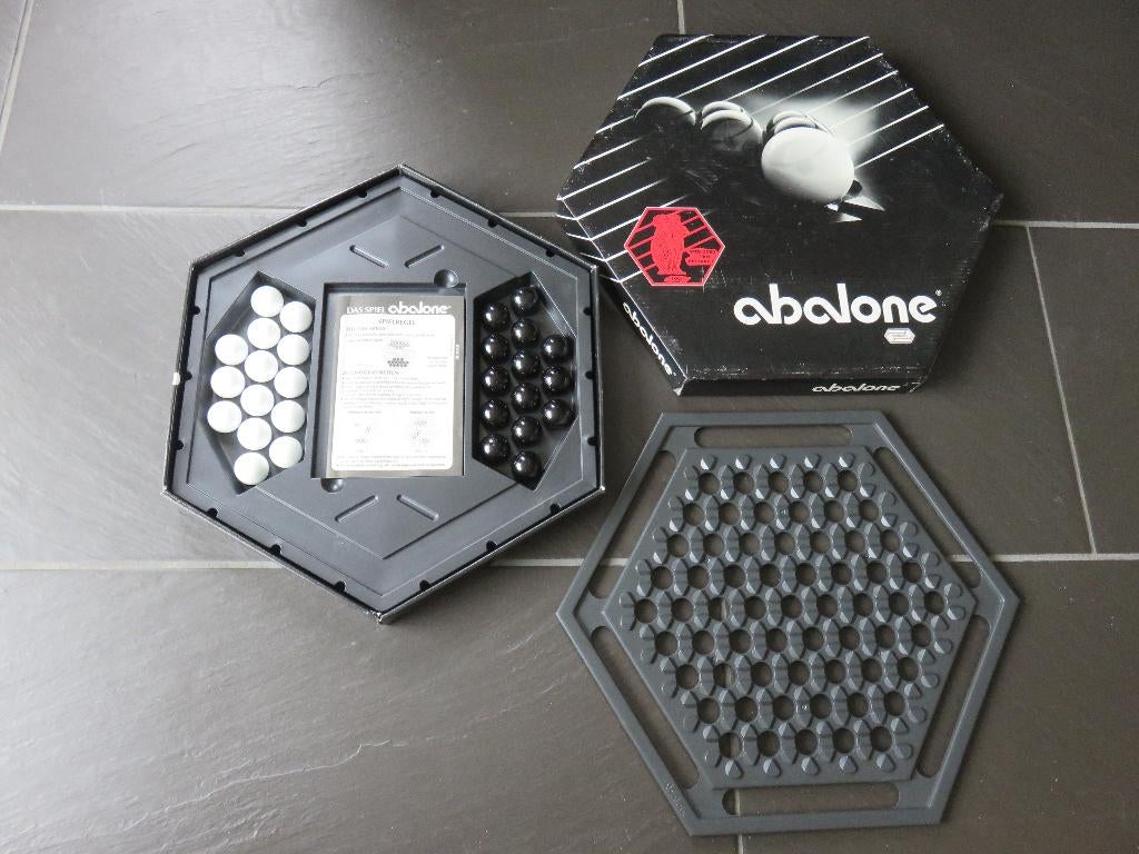 Abalone, strategisch spel met knikkers, vanaf 8 jaar, Hobby en Vrije tijd, Gezelschapsspellen | Bordspellen, Ophalen of Verzenden